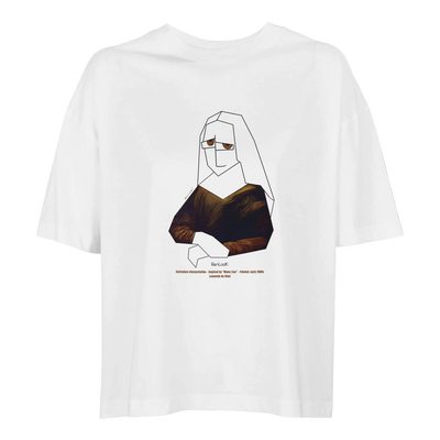 Women’s oversized organic T-shirt in white with Mona Lisa graphic on front