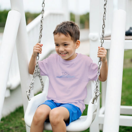 Kids crewneck T-shirt in lavender purple with sailboat graphic and waves